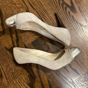 Gray suede pumps Michael Michael kors size 10